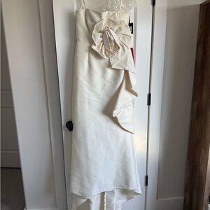 Muse Cream Strapless Wedding Dress